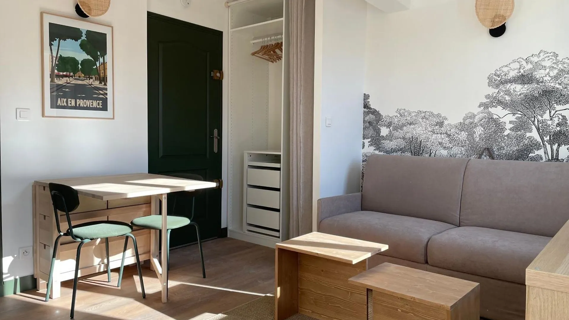 Studio Plein Centre 4Eme Etage Aix-en-Provence Apartment